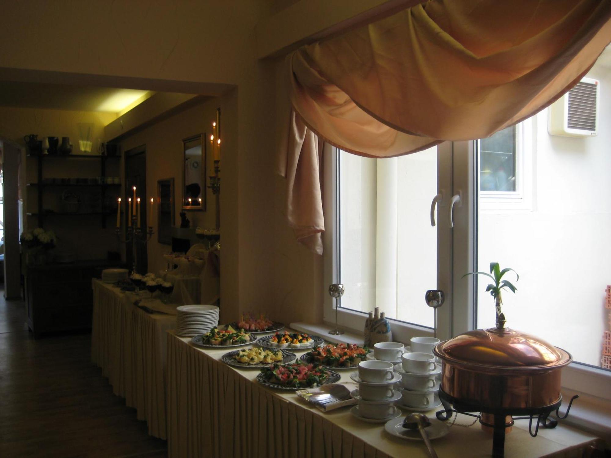 Hotel Restaurant Lr6 บัดโซเดน-อัลเลนดอร์ฟ ภายนอก รูปภาพ