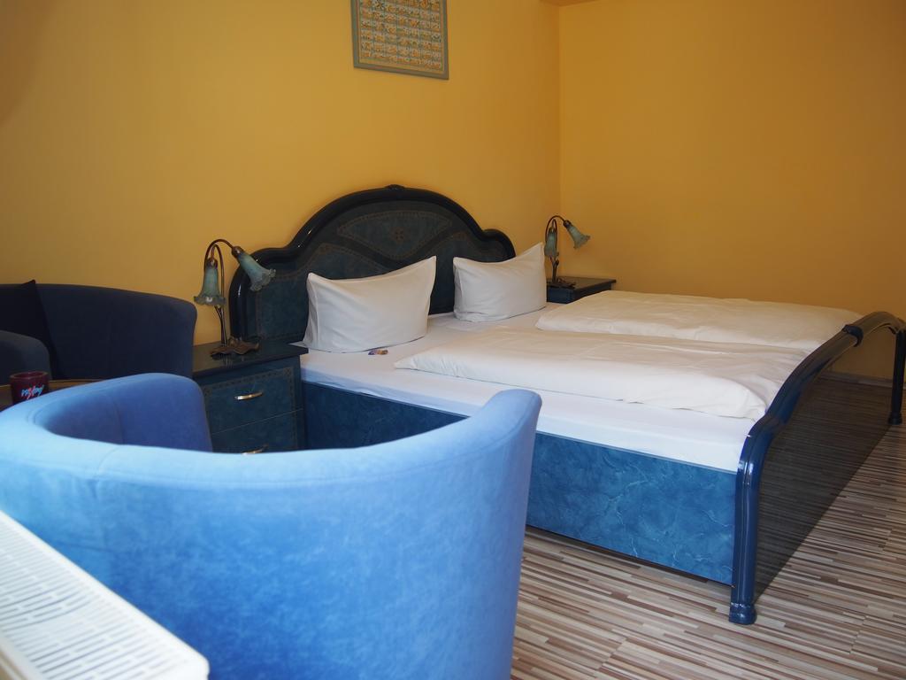 Hotel Restaurant Lr6 บัดโซเดน-อัลเลนดอร์ฟ ภายนอก รูปภาพ
